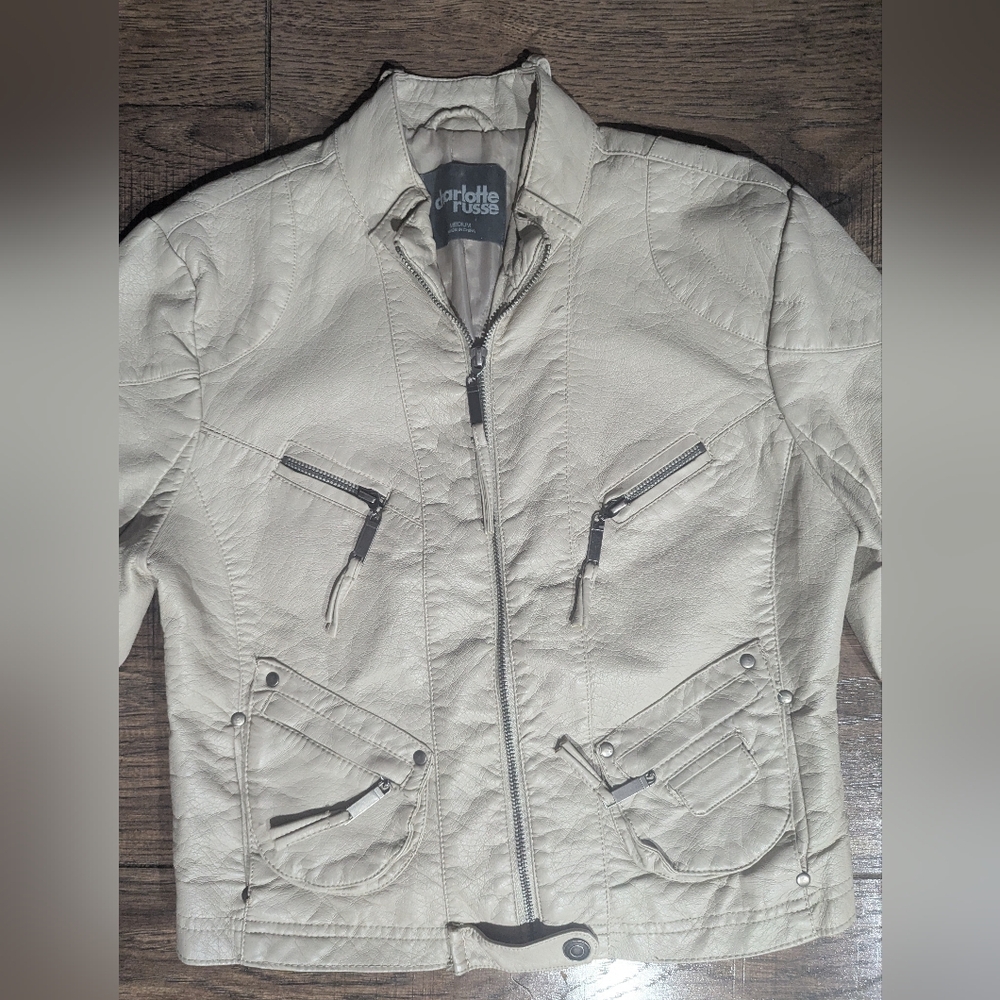 Charlotte Russe Women's Cream Faux Leather Motorcycle Jacket Size Med Zippers